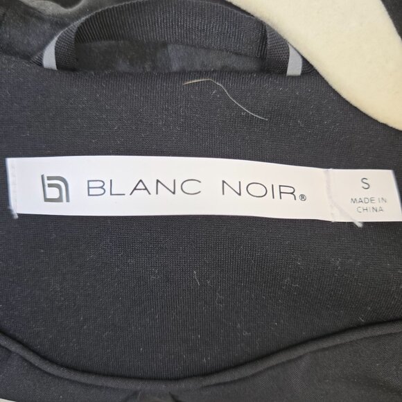 Blanc Noir Gayatri Viscose Blend One Button Hooded Blazer Jacket Size Small - Picture 3 of 7